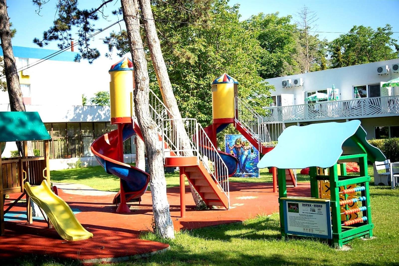Hotel Iulia Resort Венус Екстер'єр фото